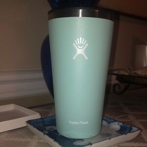 Hydro flask coffee mug